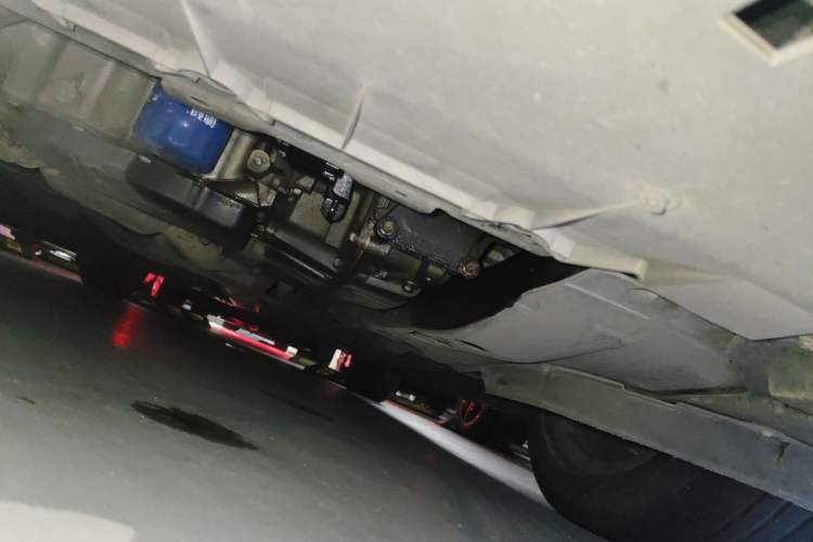 Used Cadillac XTS 2014 28T Comfort Version Chassis Front Right