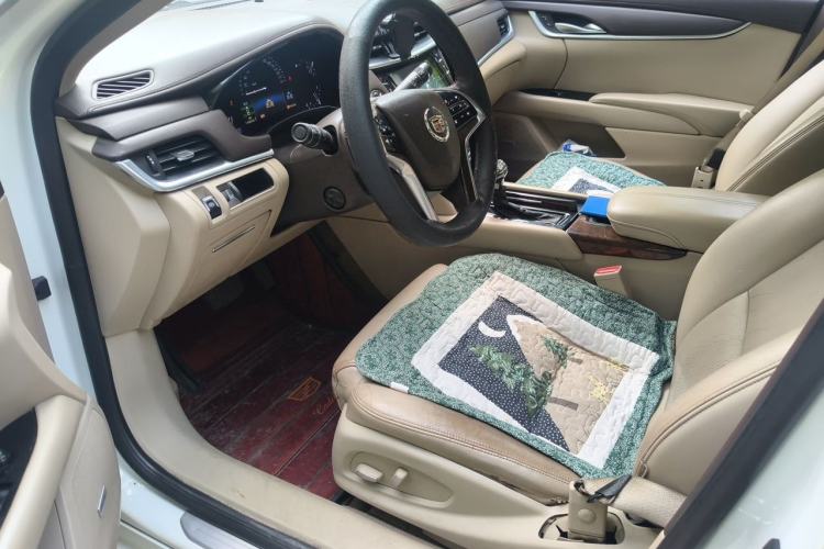 Used Cadillac XTS 2014 28T Comfort Version Driver Seat