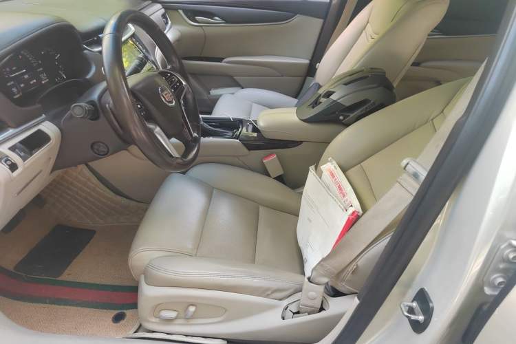 Used Cadillac XTS 2014 28T Comfort Version Driver Seat