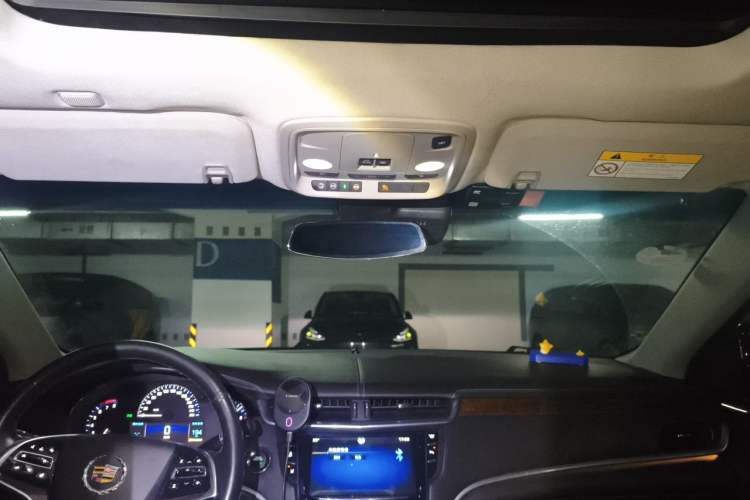 Used Cadillac XTS 2014 28T Luxury Model Headliner