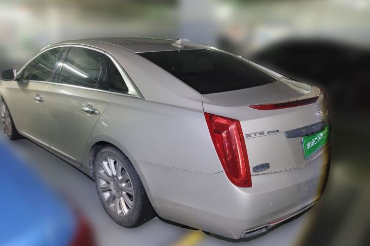Used Cadillac XTS 2014 28T Comfort Version Rear Left 45 Deg