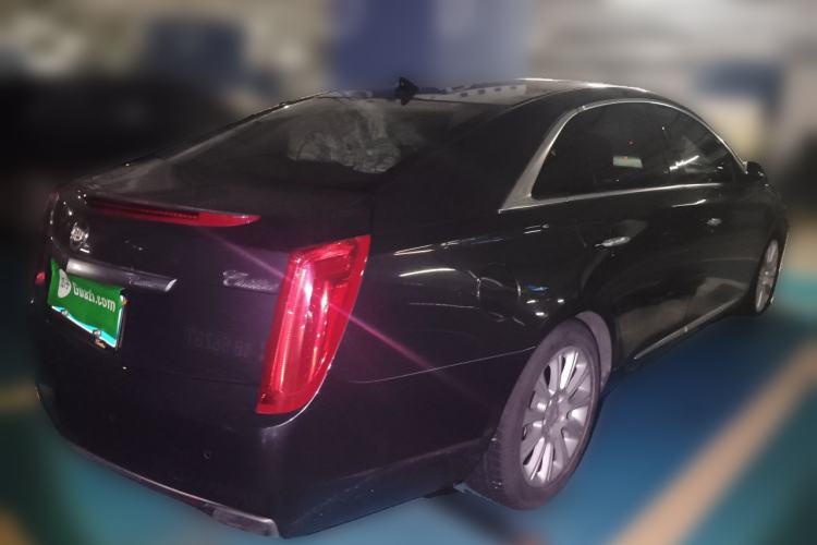 Used Cadillac XTS 2014 28T Luxury Model Rear Right 45 Deg