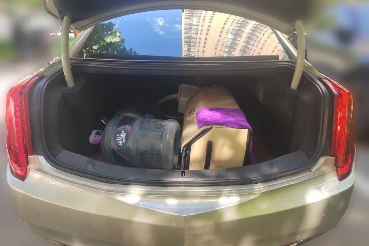 Used Cadillac XTS 2014 28T Comfort Version Trunk