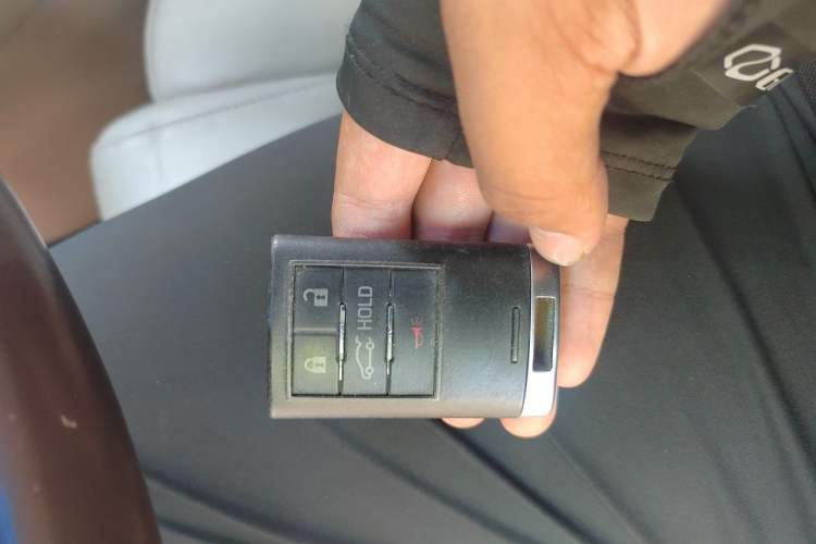 Used Cadillac XTS 2014 28T Comfort Version Vehicle Key