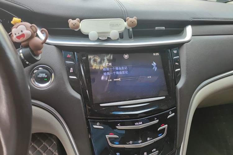 Used Cadillac XTS 2014 28T Elite Edition Audio And AC Panel