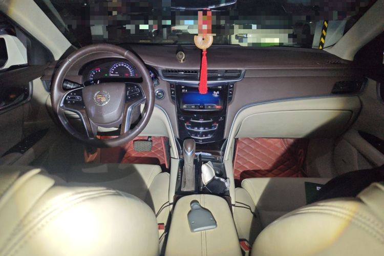 Used Cadillac XTS 2014 28T Comfort Version Center Console