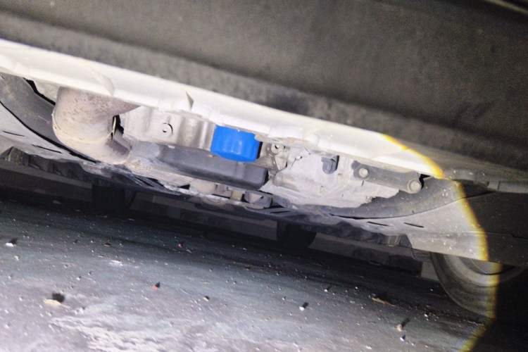 Used Cadillac XTS 2014 28T Comfort Version Chassis Front