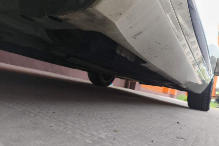 Used Cadillac XTS 2014 28T Comfort Version Chassis Front Left