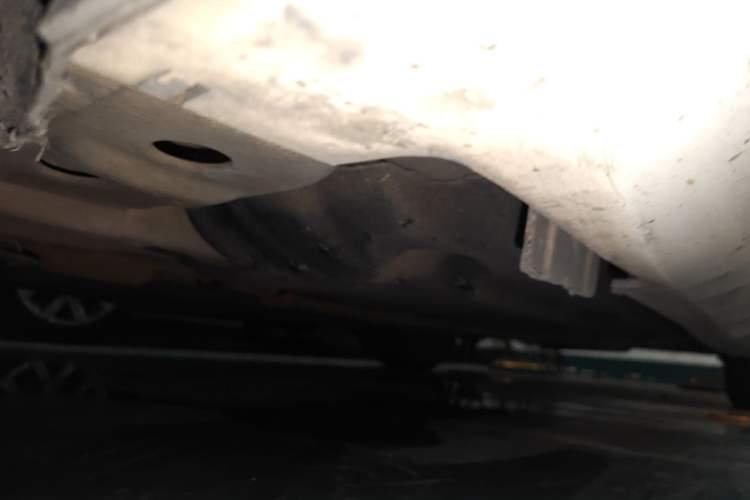 Used Cadillac XTS 2014 28T Comfort Version Chassis Front Left