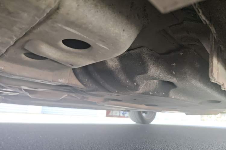 Used Cadillac XTS 2014 28T Elite Edition Chassis Front Left