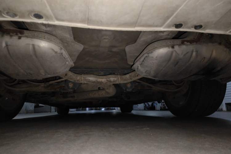 Used Cadillac XTS 2014 28T Comfort Version Chassis Front
