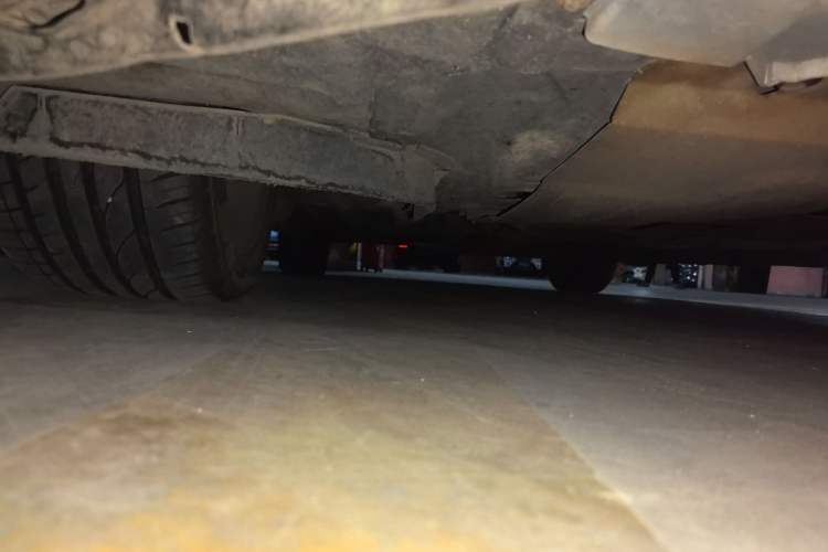 Used Cadillac XTS 2014 28T Comfort Version Chassis Front Right