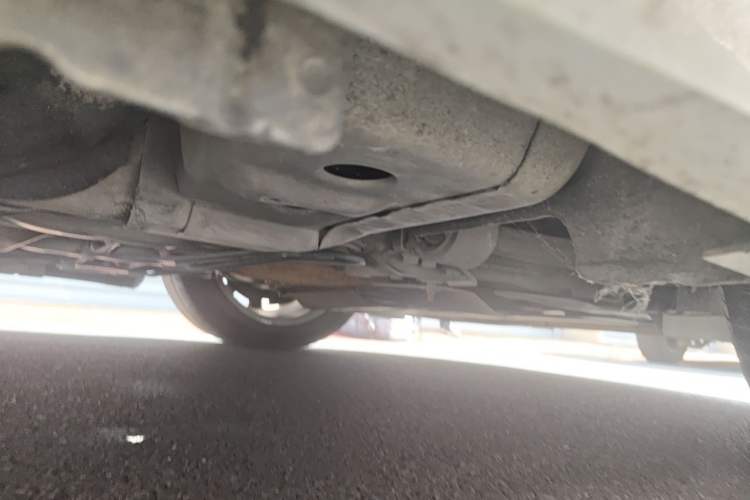 Used Cadillac XTS 2014 28T Elite Edition Chassis Front Right