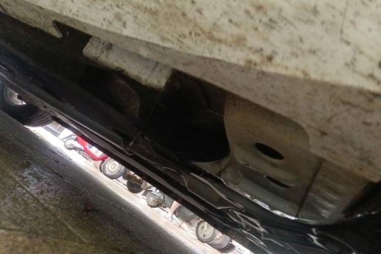 Used Cadillac XTS 2014 28T Comfort Version Chassis Front Right