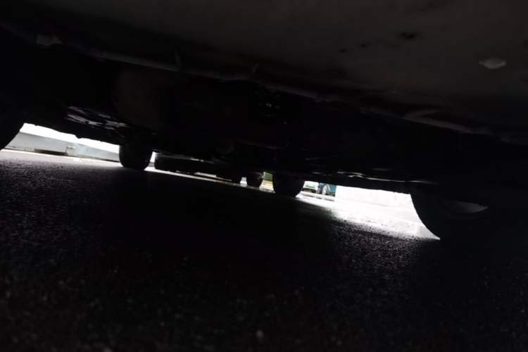 Used Cadillac XTS 2014 28T Comfort Version Chassis Front
