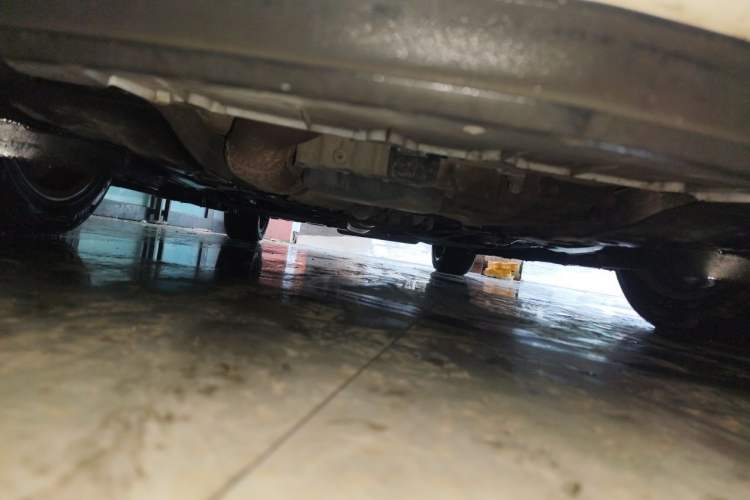 Used Cadillac XTS 2014 28T Luxury Model Chassis Front