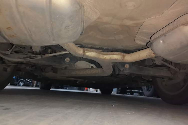 Used Cadillac XTS 2014 28T Comfort Version Chassis Rear