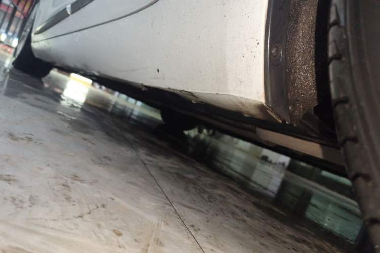 Used Cadillac XTS 2014 28T Luxury Model Chassis Rear Left