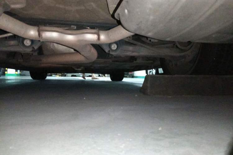 Used Cadillac XTS 2014 28T Comfort Version Chassis Rear