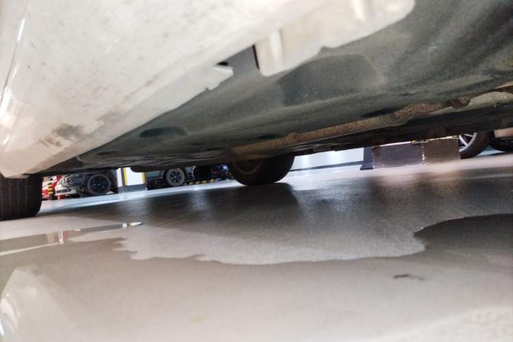 Used Cadillac XTS 2014 28T Comfort Version Chassis Rear Right