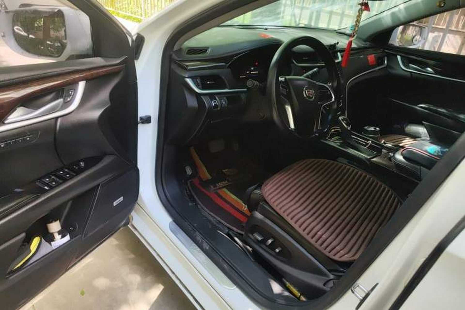 Used Cadillac XTS 2014 28T Luxury Model Driver Seat