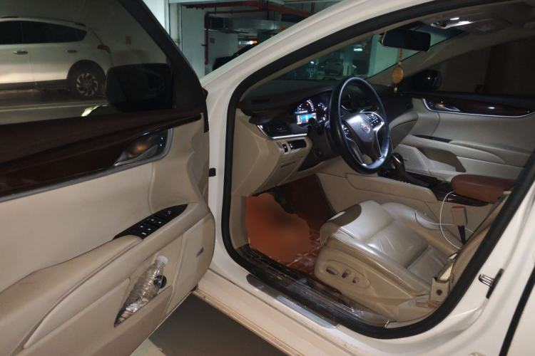 Used Cadillac XTS 2014 28T Elite Edition Driver Seat