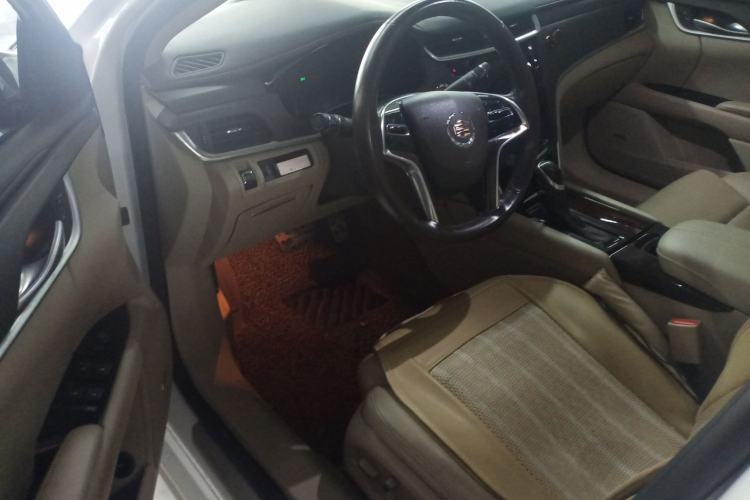 Used Cadillac XTS 2014 28T Comfort Version Driver Seat