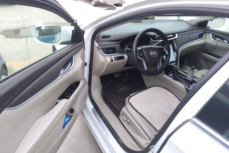 Used Cadillac XTS 2014 28T Comfort Version Driver Seat