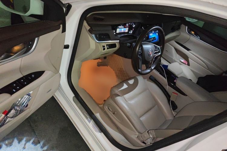 Used Cadillac XTS 2014 28T Comfort Version Driver Seat