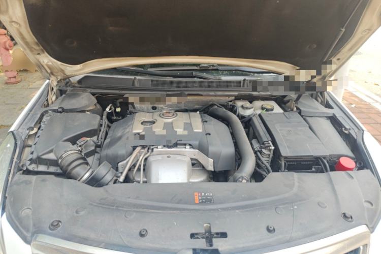 Used Cadillac XTS 2014 28T Elegant Version Engine Bay