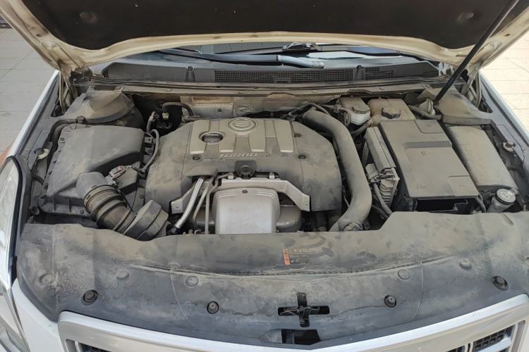 Used Cadillac XTS 2014 28T Elite Edition Engine Bay