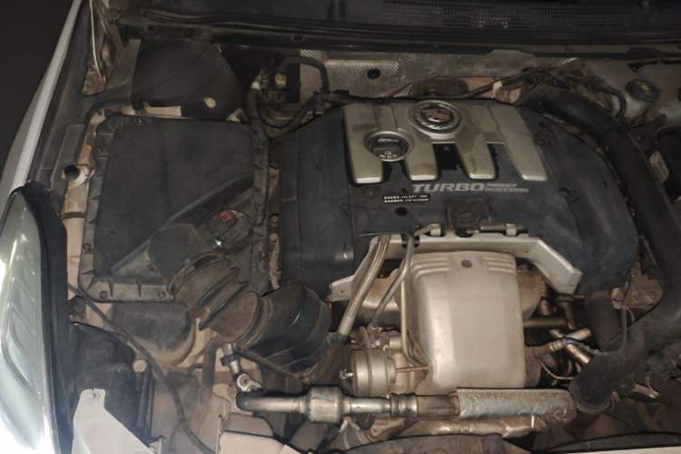 Used Cadillac XTS 2014 28T Elite Edition Engine Bay Right