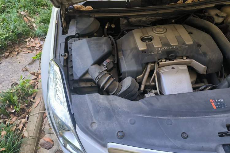 Used Cadillac XTS 2014 28T Elite Edition Engine Bay Right