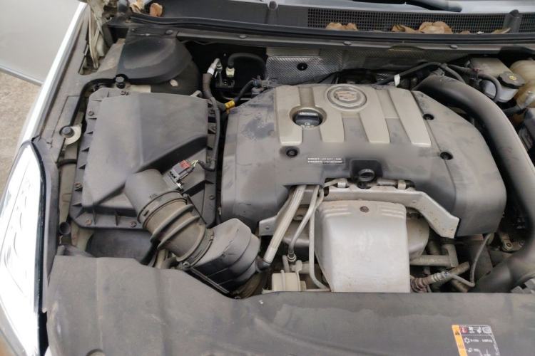 Used Cadillac XTS 2014 28T Comfort Version Engine Bay Right