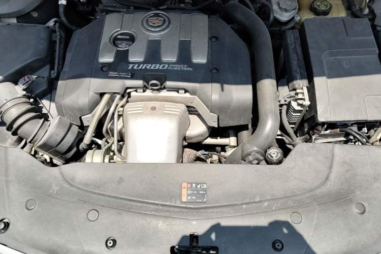 Used Cadillac XTS 2014 28T Elite Edition Engine Bay