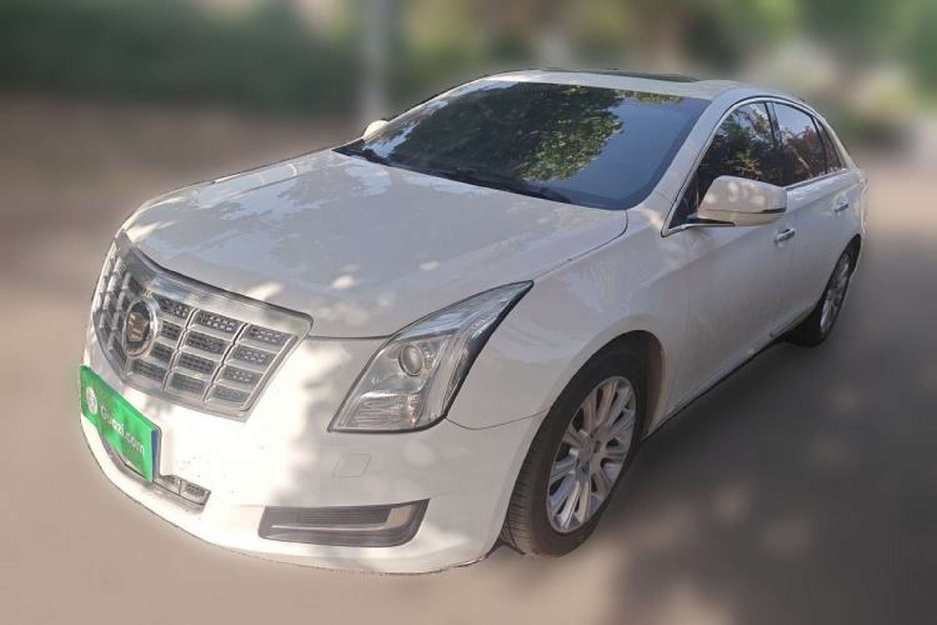 Used Cadillac XTS 2014 28T Comfort Version Front Left 45 Deg