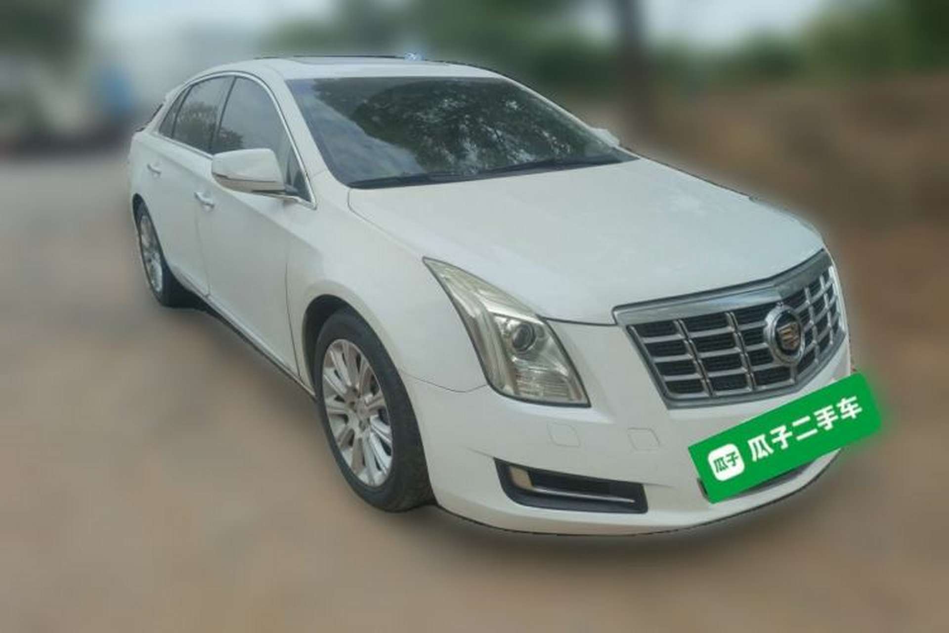 Used Cadillac XTS 2014 28T Comfort Version Front Right 45 Deg