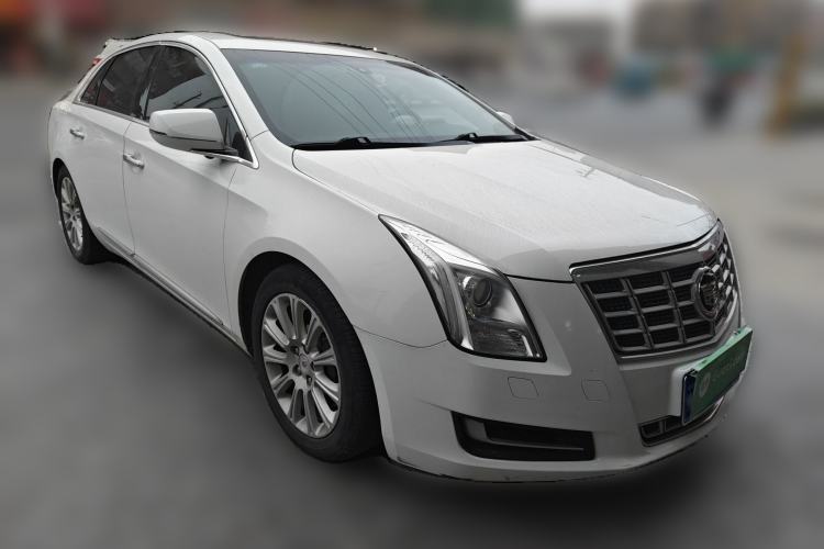 Used Cadillac XTS 2014 28T Comfort Version Front Right 45 Deg