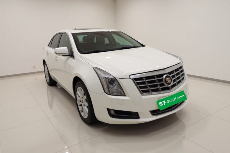 Used Cadillac XTS 2014 28T Comfort Version Front Right 45 Deg