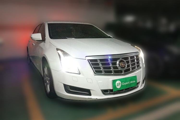 Used Cadillac XTS 2014 28T Comfort Version Front Right 45 Deg