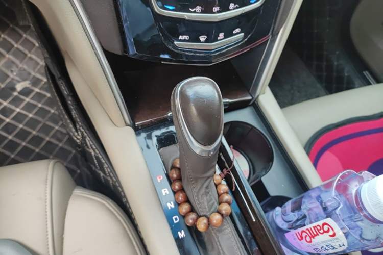 Used Cadillac XTS 2014 28T Elite Edition Gear Lever