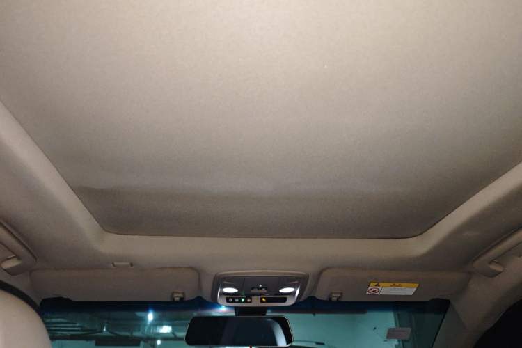 Used Cadillac XTS 2014 28T Elite Edition Headliner