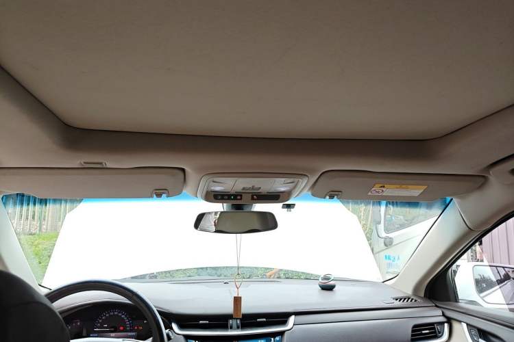 Used Cadillac XTS 2014 28T Comfort Version Headliner