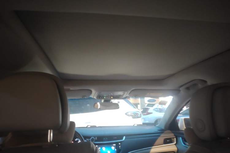 Used Cadillac XTS 2014 28T Comfort Version Headliner