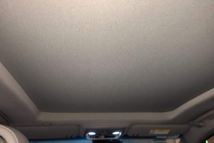 Used Cadillac XTS 2014 28T Comfort Version Headliner