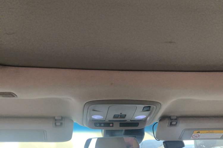 Used Cadillac XTS 2014 28T Platinum Edition Headliner