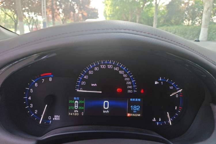Used Cadillac XTS 2014 28T Comfort Version Instrument Cluster