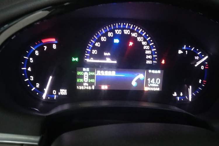 Used Cadillac XTS 2014 28T Comfort Version Instrument Cluster