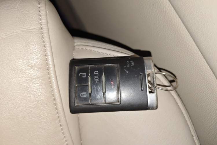 Used Cadillac XTS 2014 28T Comfort Version Interior 1