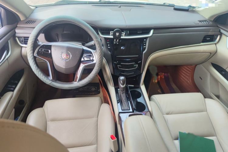 Used Cadillac XTS 2014 28T Elegant Version Interior 2